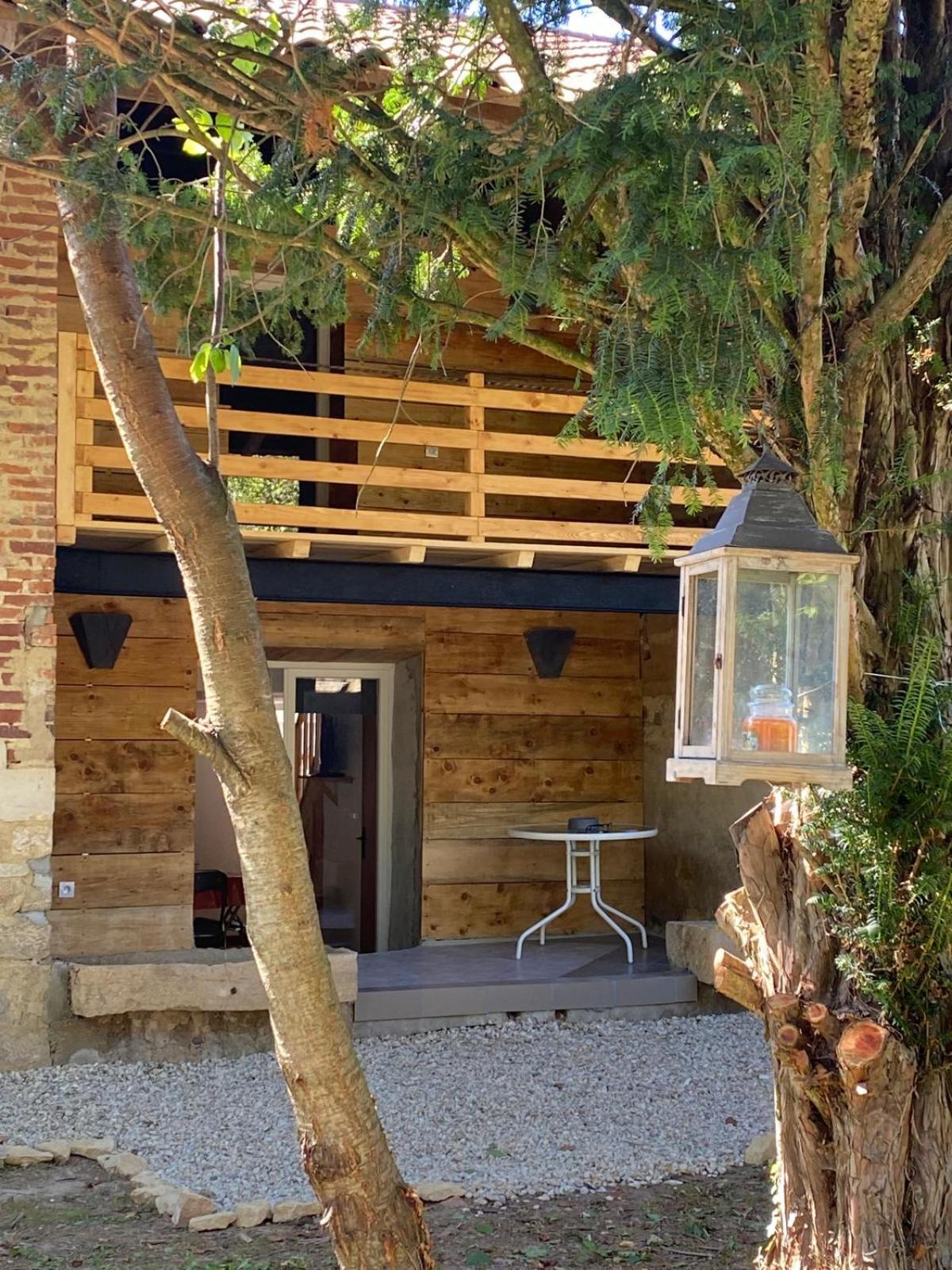 Вилла Les Anges Bleus Chavannes-Sur-Reyssouze Экстерьер фото